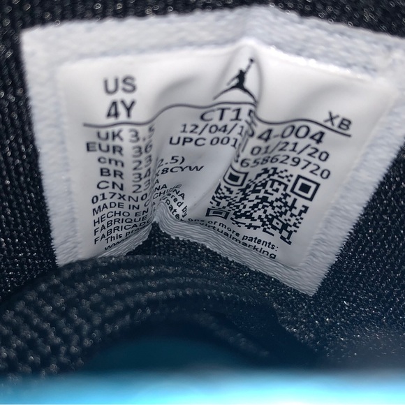 Air Jordan 1 low SE GS’ laser blue - Picture 6 of 6